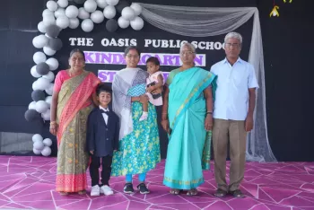 kg-graduation-2 kg-graduation-2