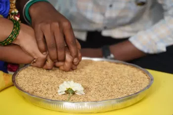 Ayudha-Poojai-Tops-School-14